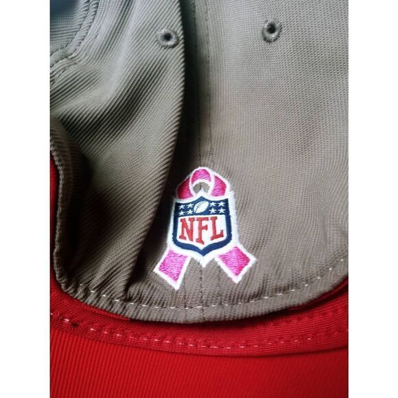 Tampa Bay Bucs Crucial Catch Kathy Reebok Onfield Hat-Size S/M Nice Condition - Picture 4 of 6